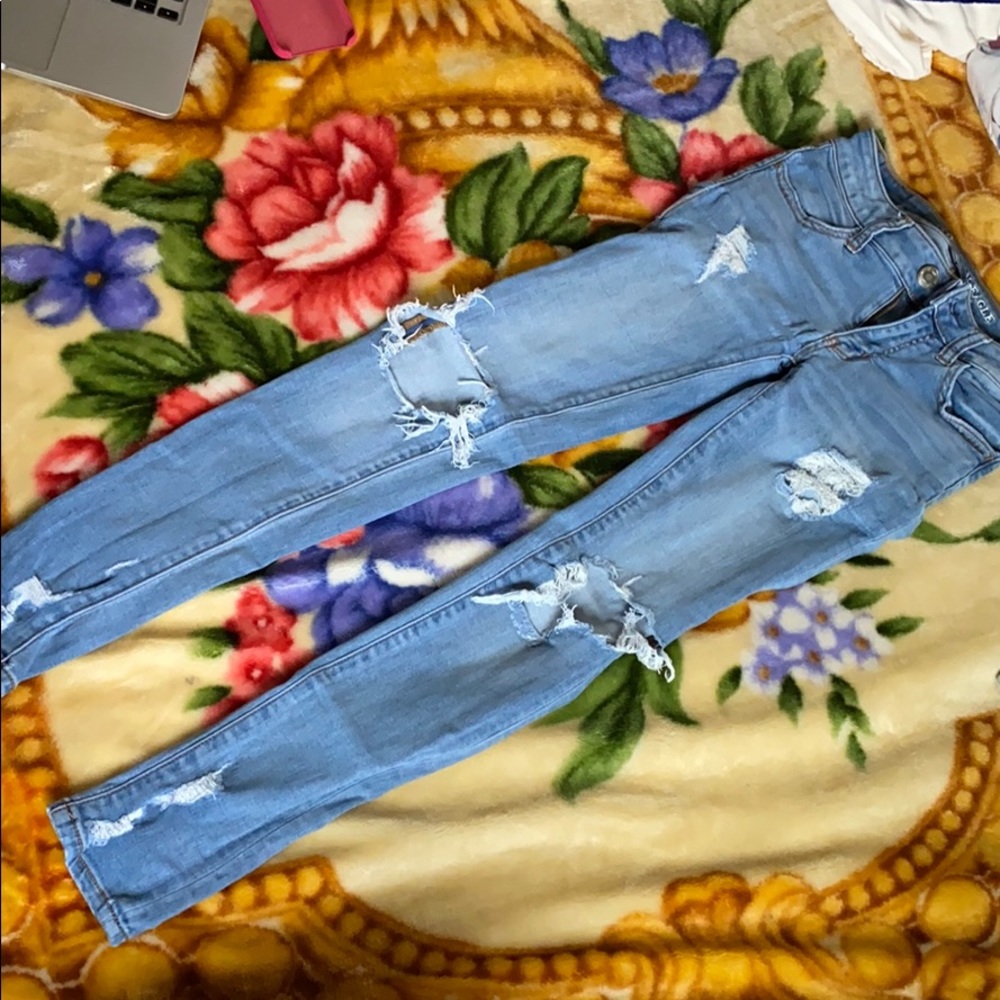 AEO JEANS